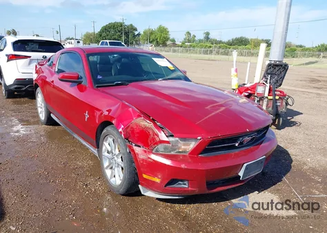 2011 Ford Mustang V6 Premium from USA, damaged, VIN 1ZVBP8AMXB5128799